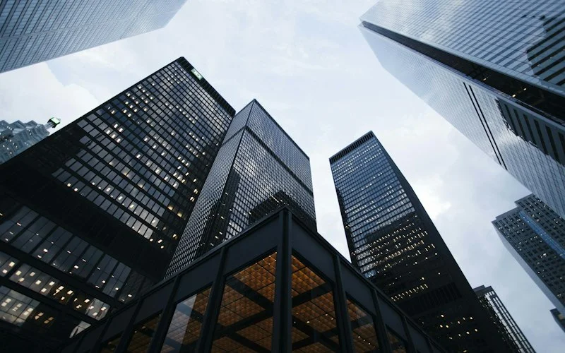 Commercial & Retail Hubs